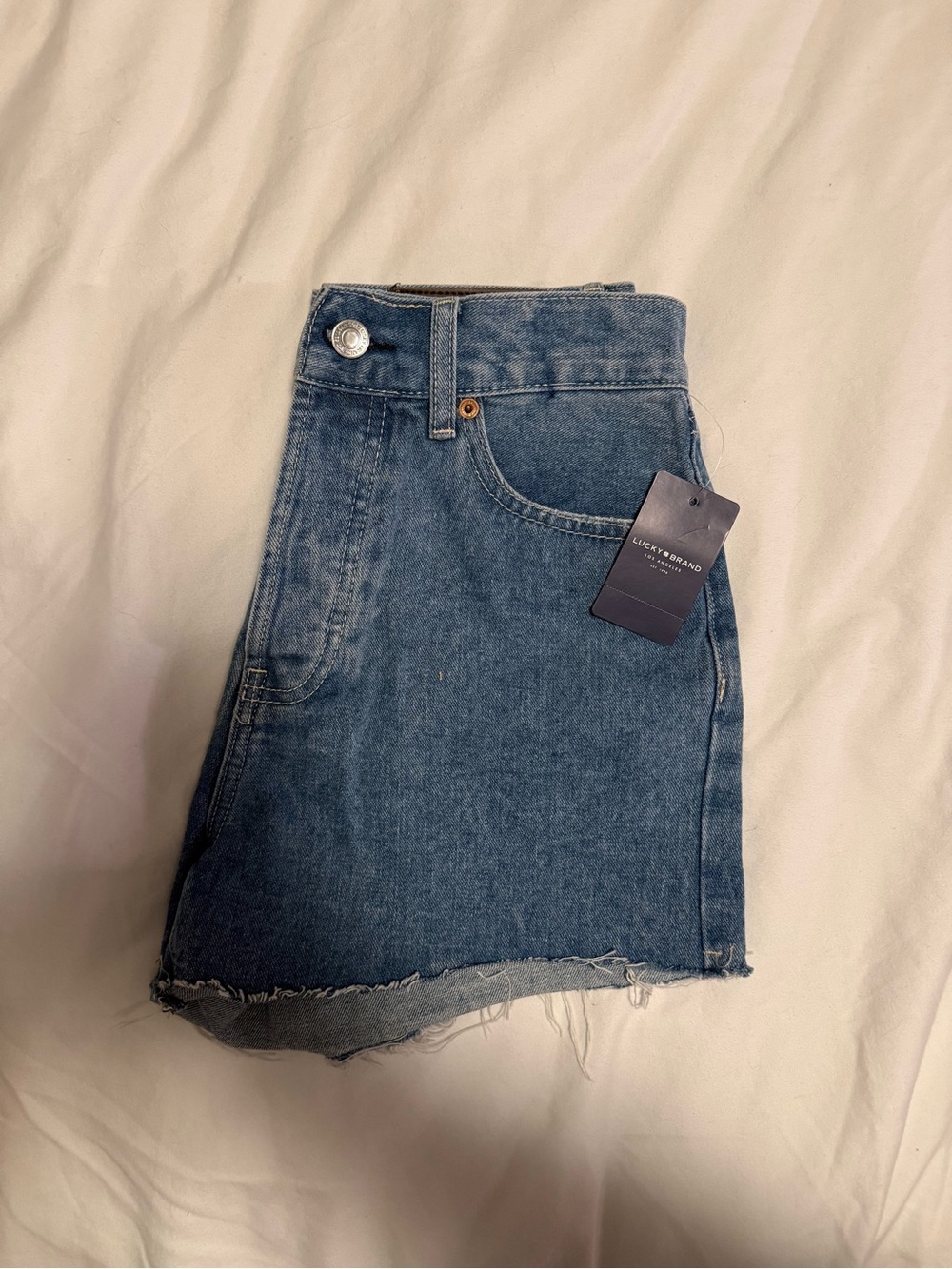 NWT Lucky Brand Denim Shorts Size 2